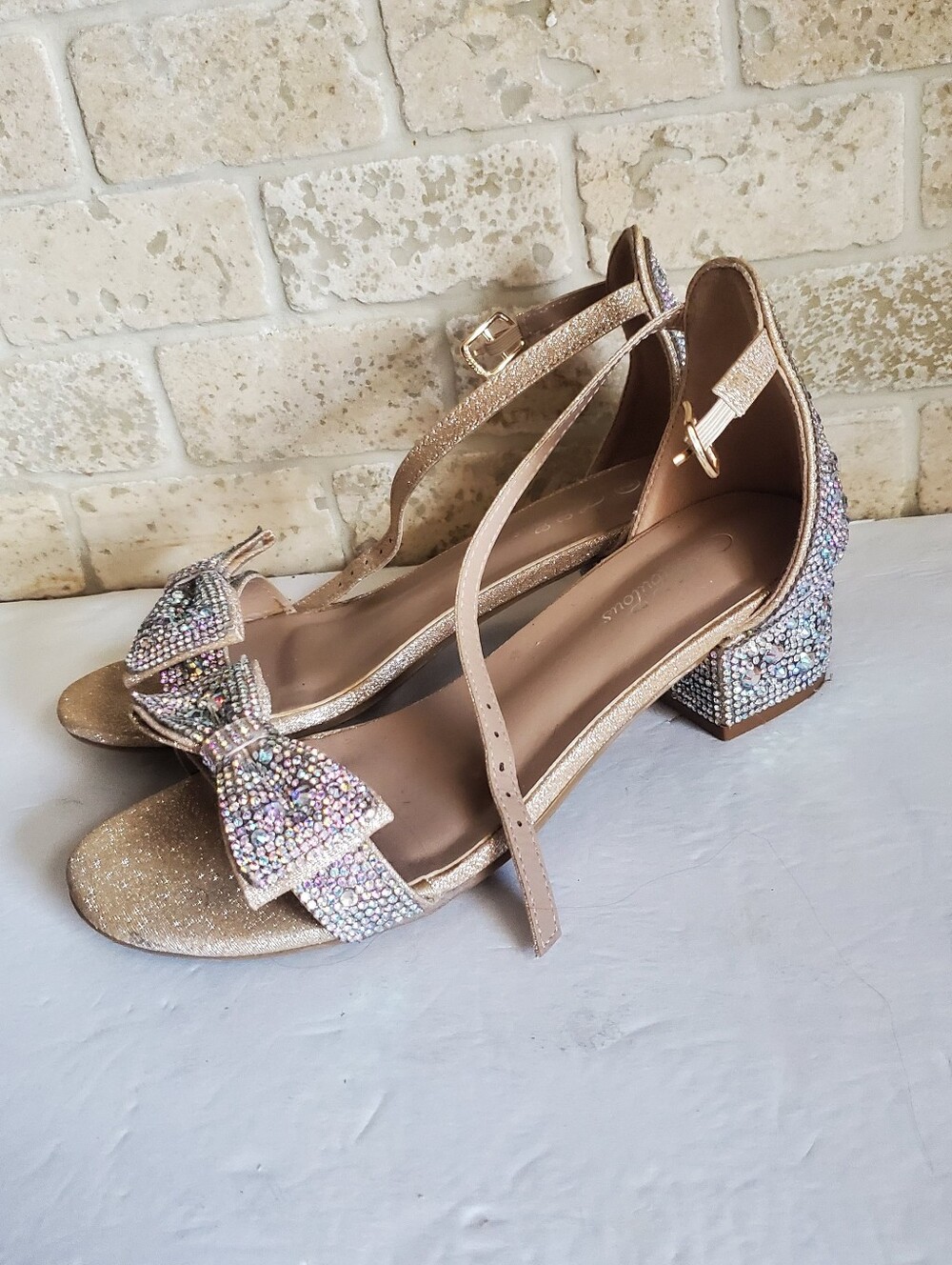 Excellent Condition Girl's Rhinestone Shoes - Picture 1 of 9